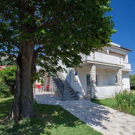 Apartments & Rooms Dekanic Baška Eksteriør bilde