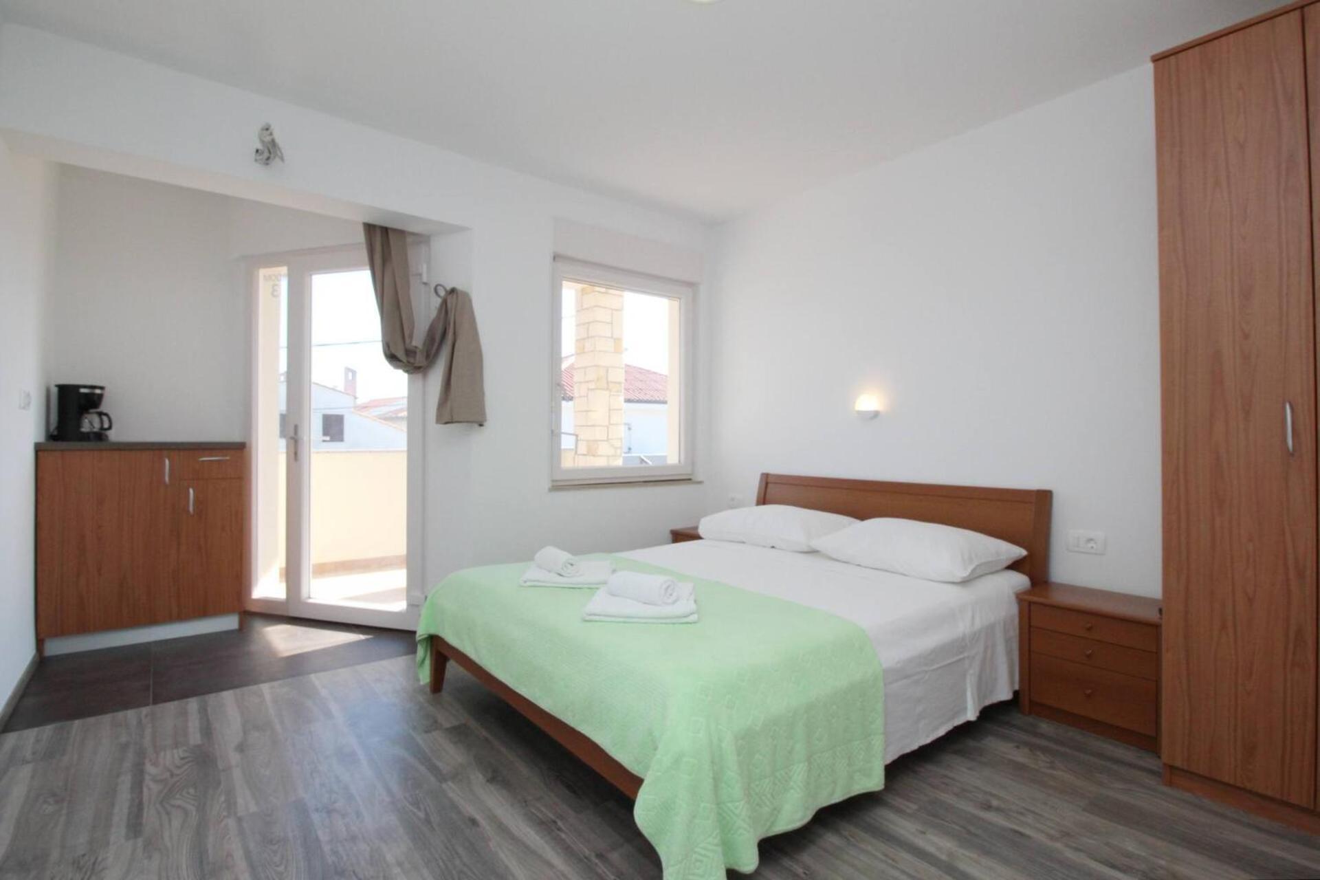 Apartments & Rooms Dekanic Baška Eksteriør bilde