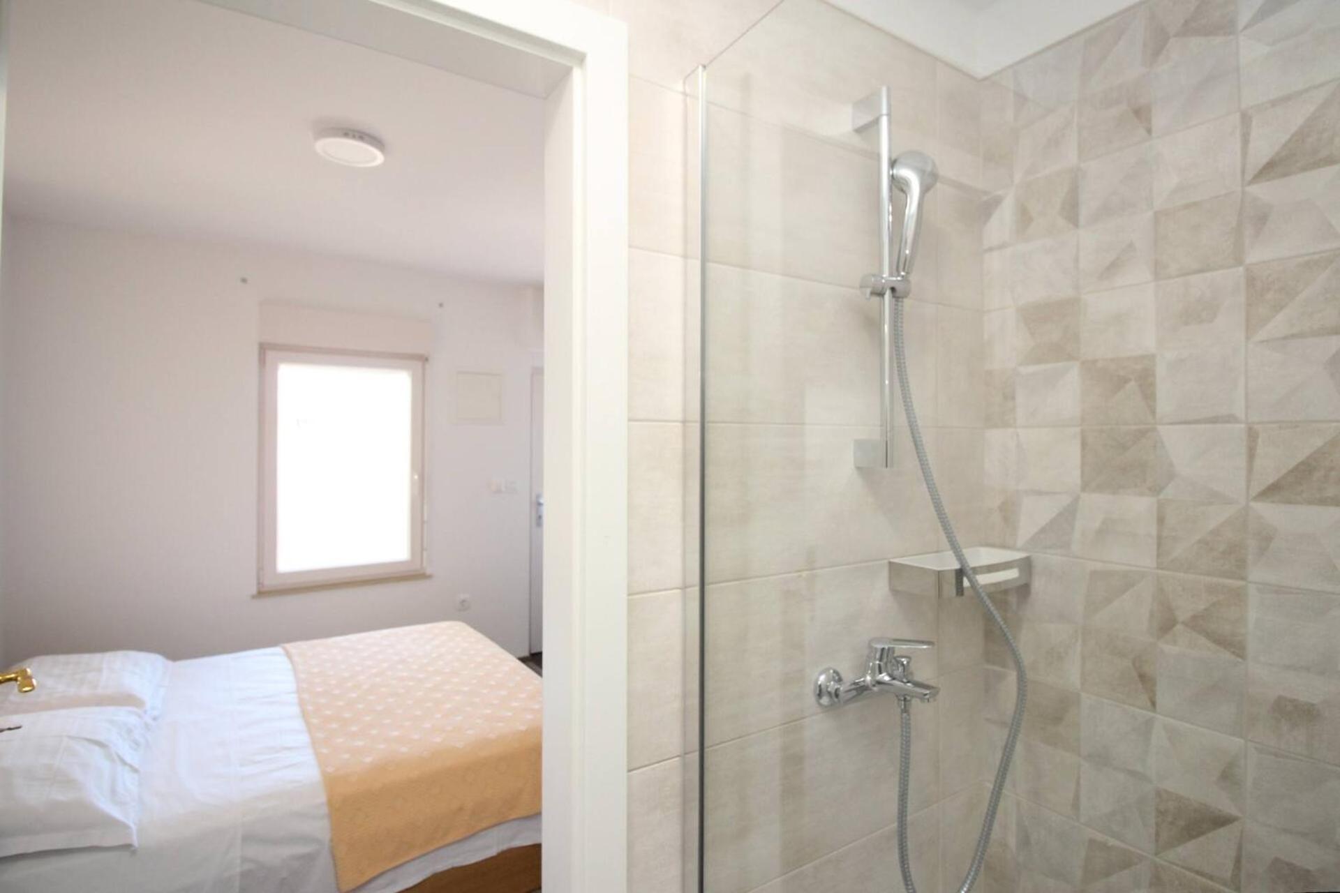Apartments & Rooms Dekanic Baška Eksteriør bilde