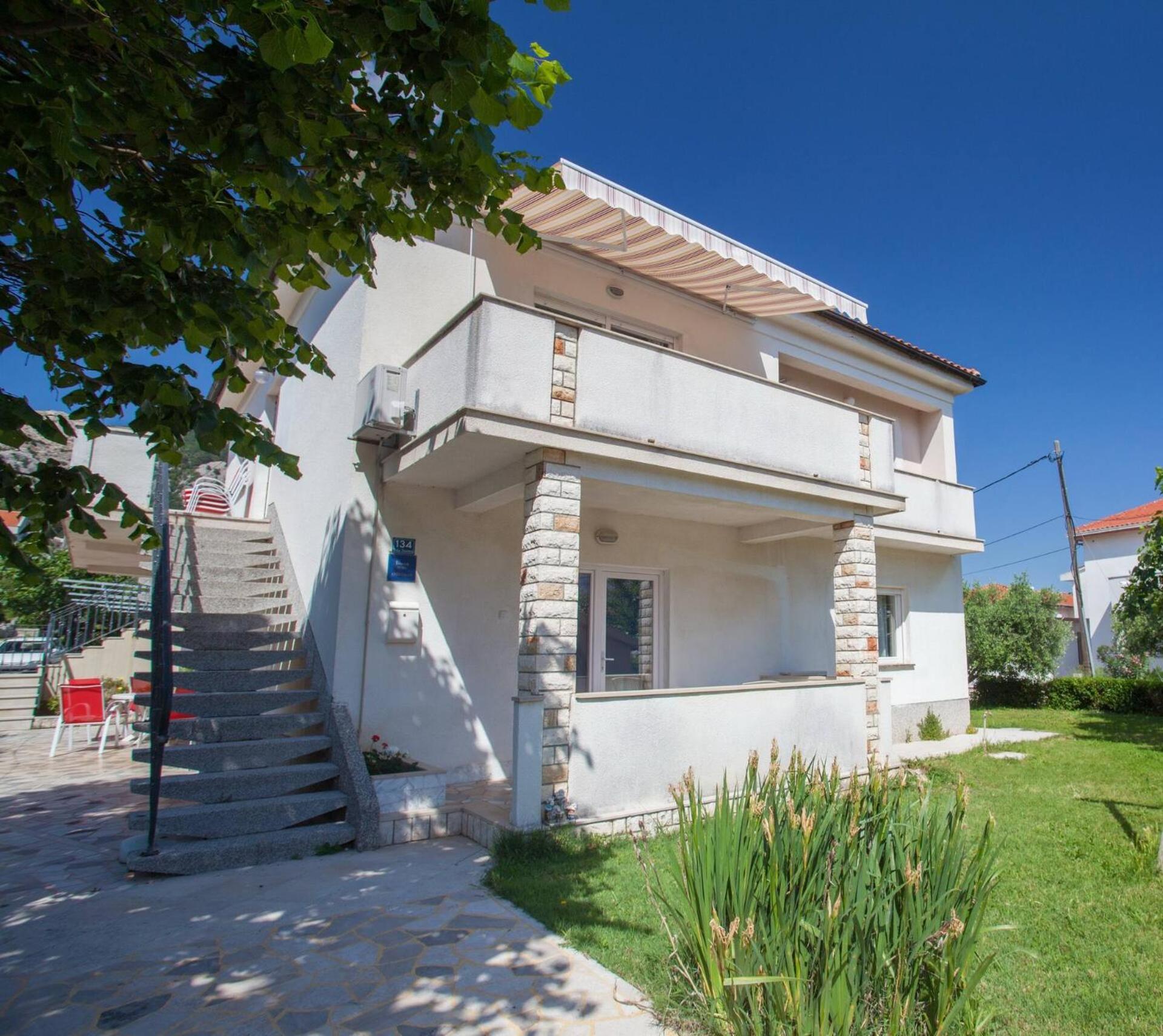 Apartments & Rooms Dekanic Baška Eksteriør bilde