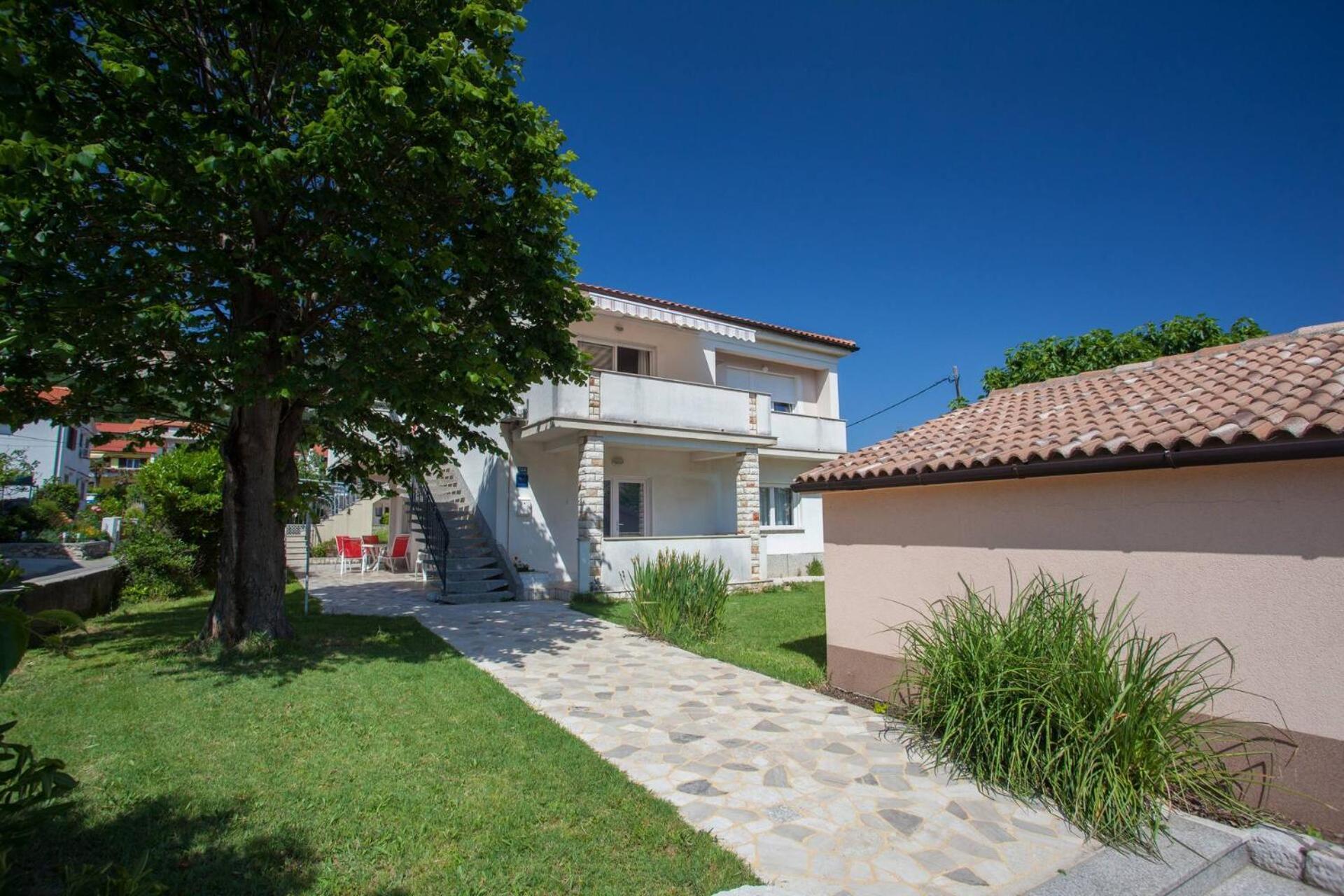 Apartments & Rooms Dekanic Baška Eksteriør bilde