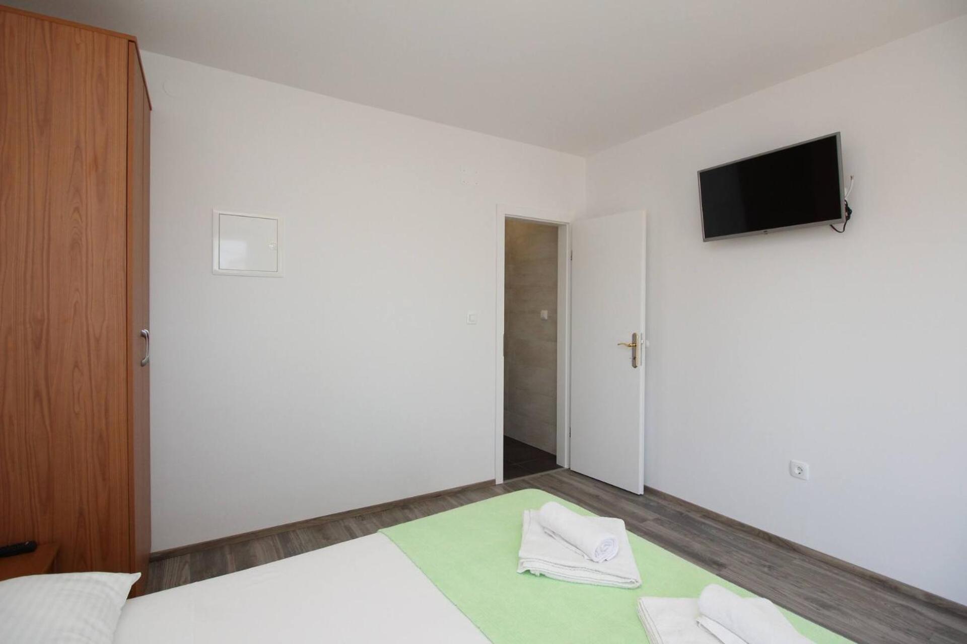 Apartments & Rooms Dekanic Baška Eksteriør bilde