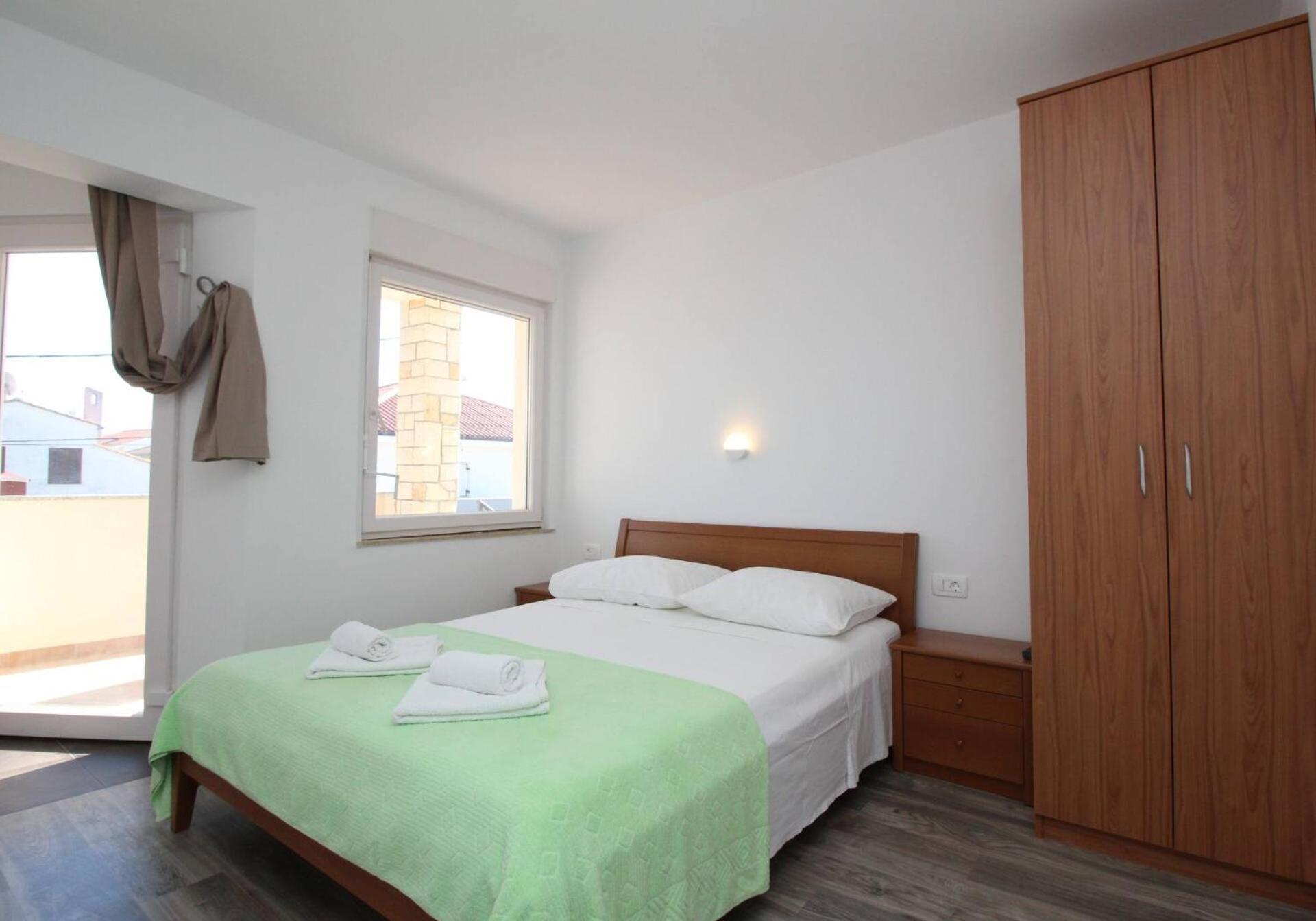 Apartments & Rooms Dekanic Baška Eksteriør bilde